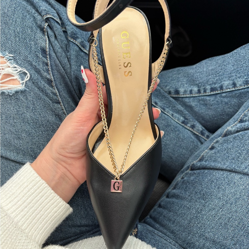 Guess Black Pointed Toe Heels